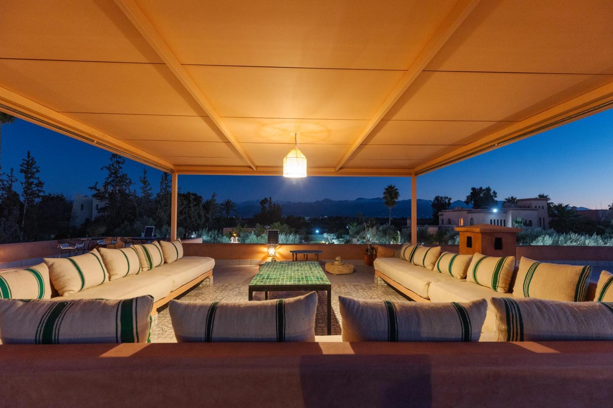 Les Roses By La Siredrah Hotel Ait Bou Zguia Exterior photo