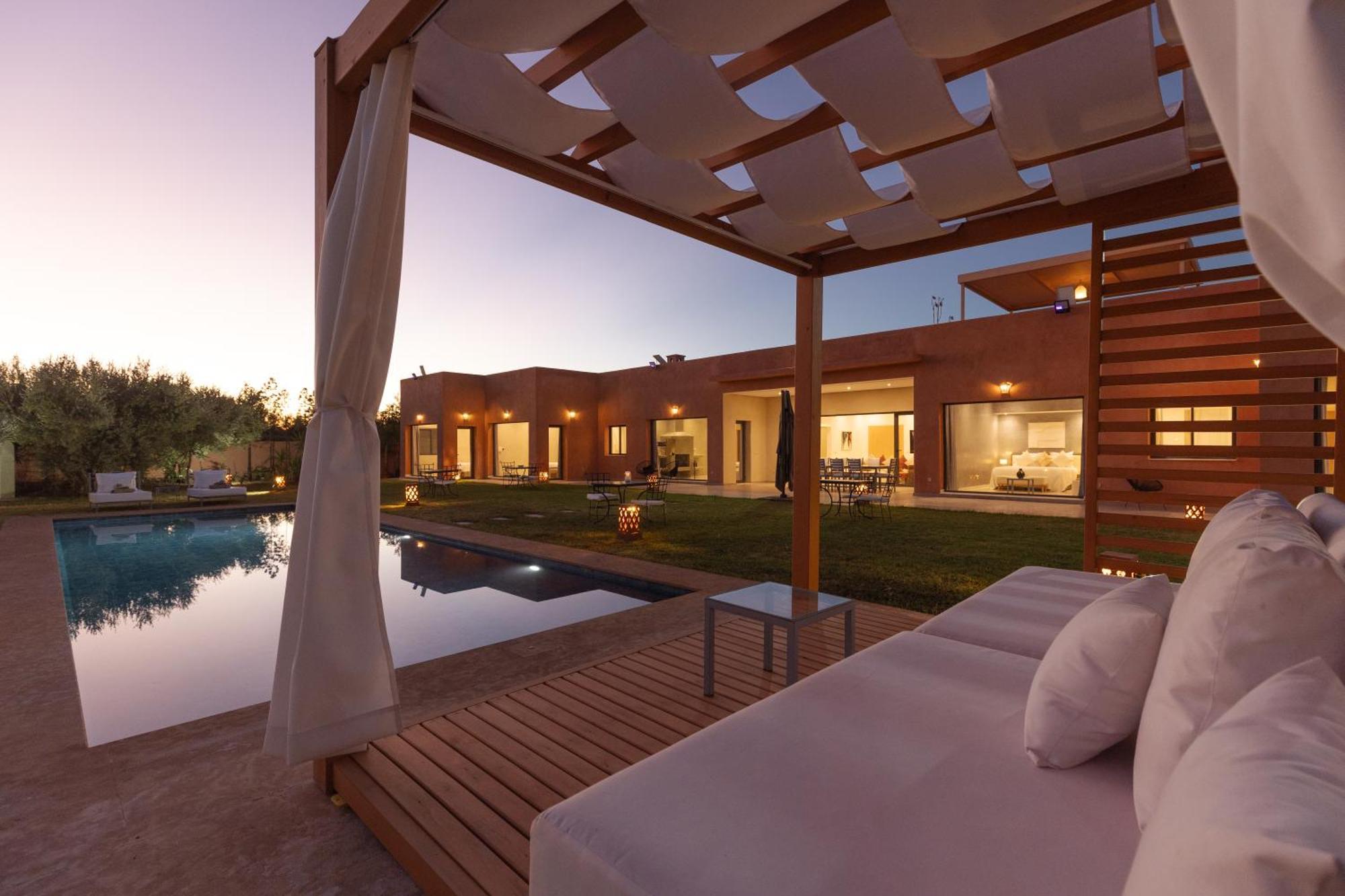 Les Roses By La Siredrah Hotel Ait Bou Zguia Exterior photo