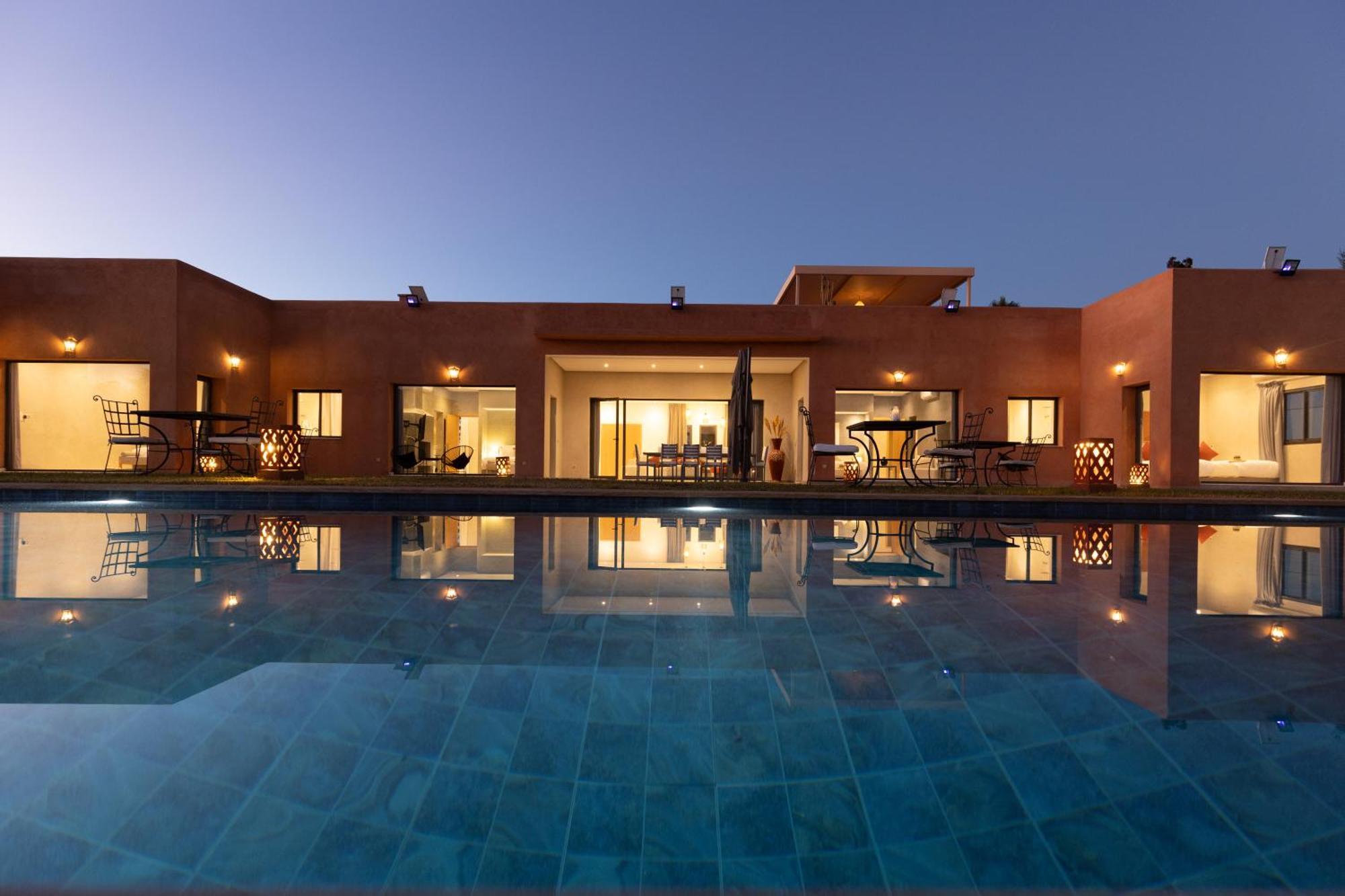 Les Roses By La Siredrah Hotel Ait Bou Zguia Exterior photo